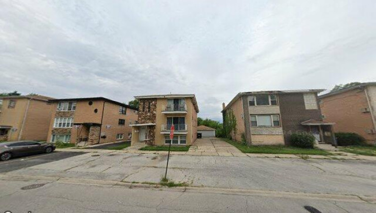 1890 state st, calumet city, il 60409