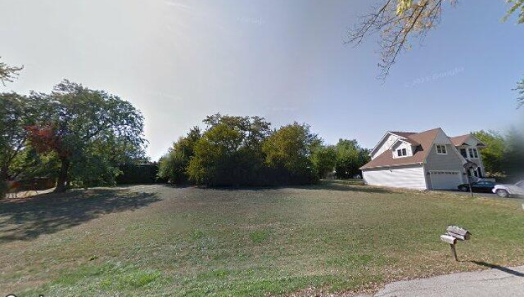 110 meadow ln, oakwood hills, il 60013