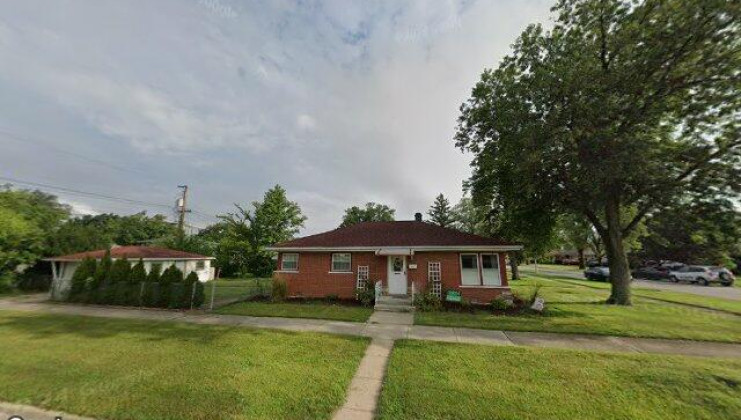 8844 sproat ave, oak lawn, il 60453