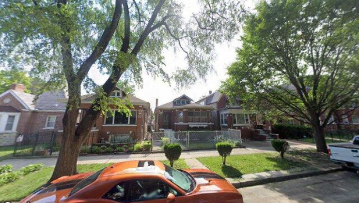 8007 s paulina st, chicago, il 60620