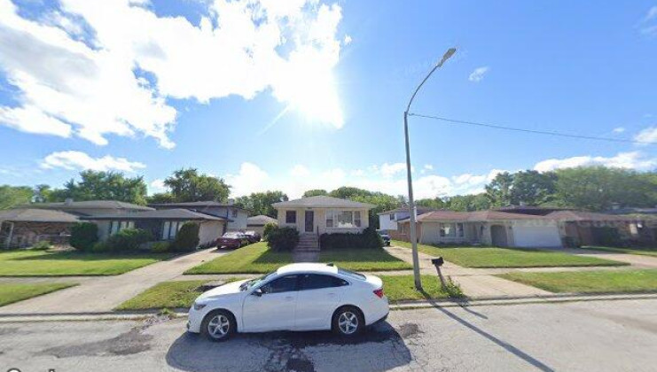 15615 e end ave, dolton, il 60419