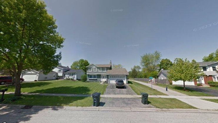 884 jefferson dr, lindenhurst, il 60046