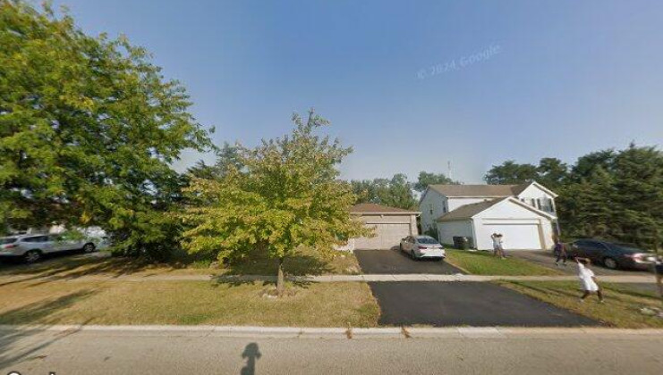 2325 lotus dr, round lake heights, il 60073