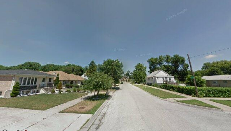 5500 В 83rd pl, burbank, il 60459