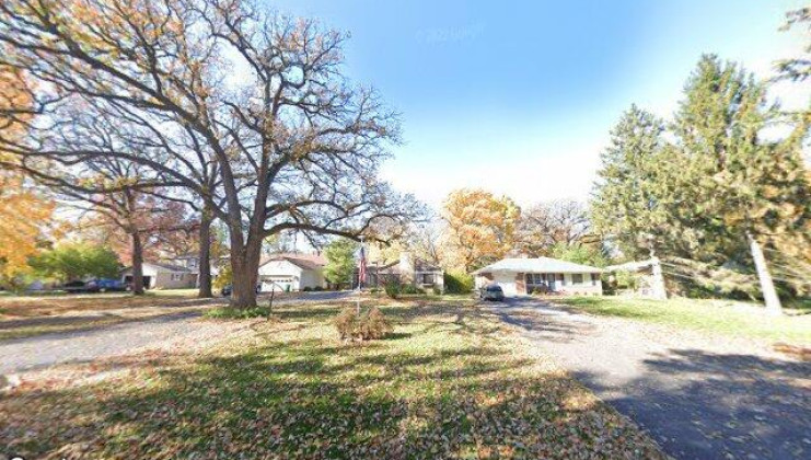 338 oxford ln, lakewood, il 60014