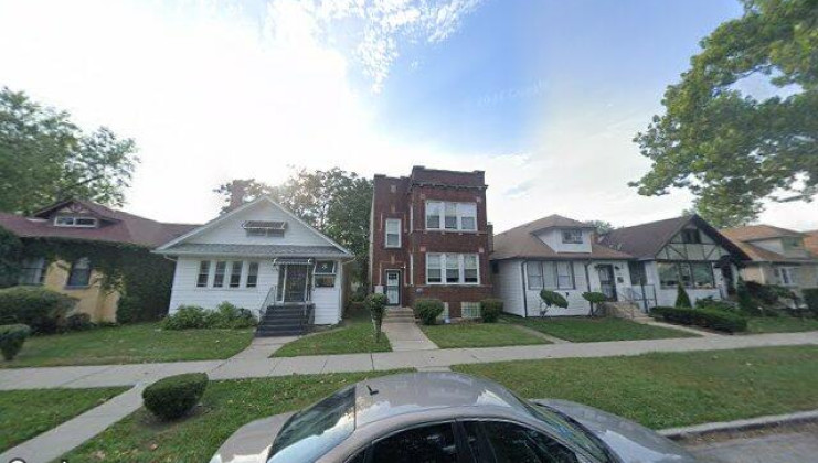 7648 s luella ave, chicago, il 60649