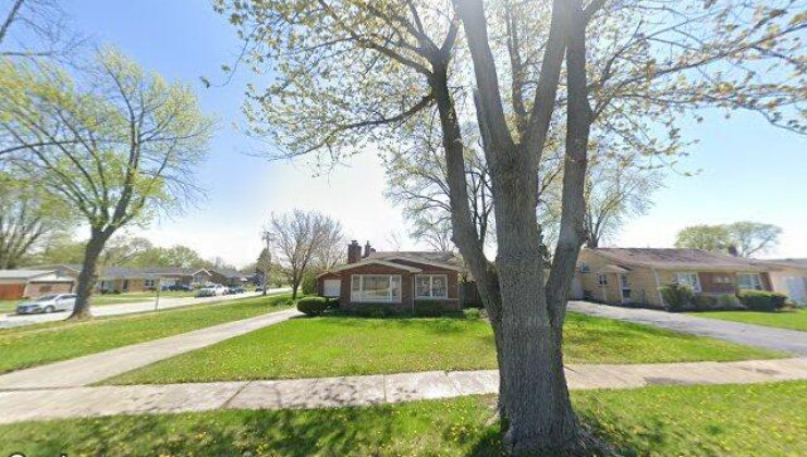 286 spruce ln, chicago heights, il 60411