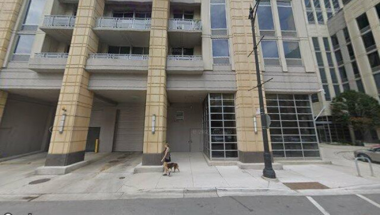 700 n larrabee st apt 1914, chicago, il 60654