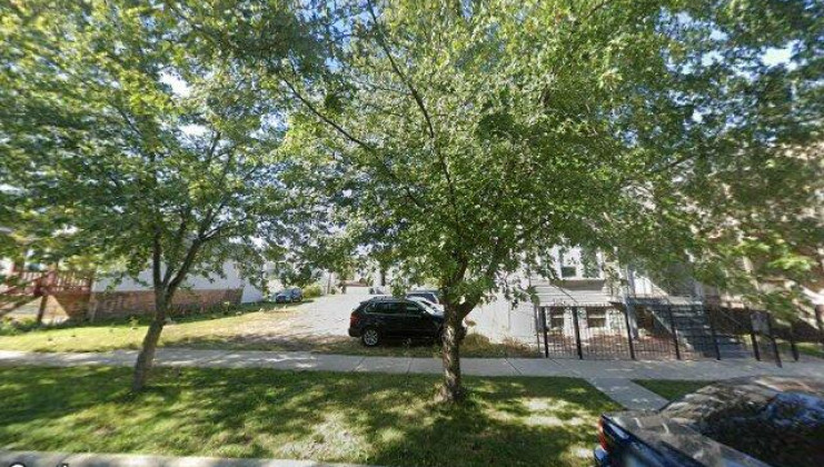 8528 s buffalo ave, chicago, il 60617