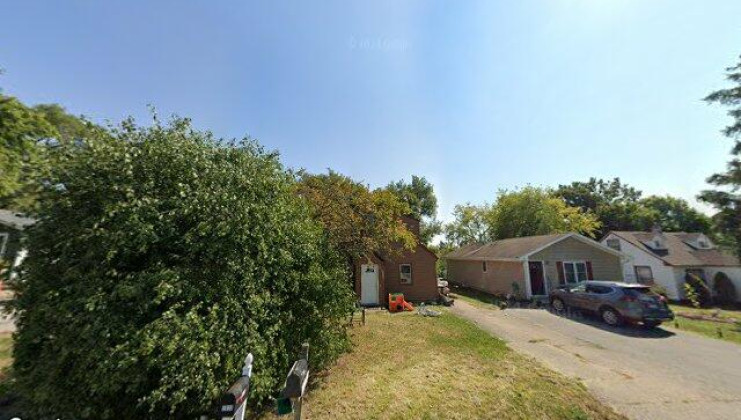 1609 n oak ave, round lake beach, il 60073