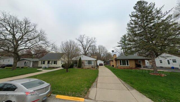 160 s randall rd, aurora, il 60506