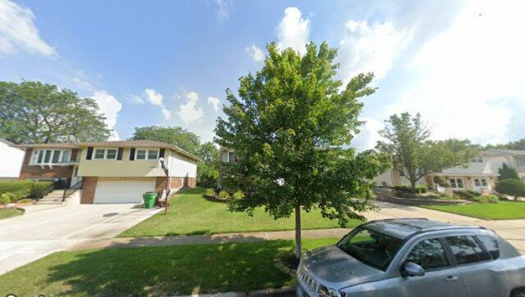 7520 161st pl, tinley park, il 60477