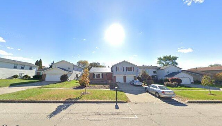 39 mill pond dr, glendale heights, il 60139