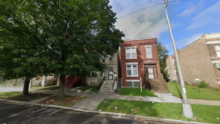 6620 s marquette rd, chicago, il 60637