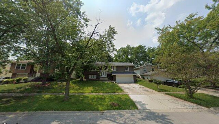 17012 magnolia dr, hazel crest, il 60429