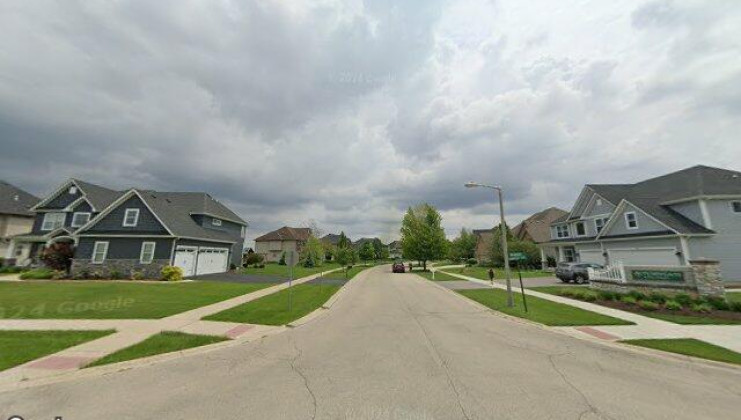 colchester dr, oswego, il 60543