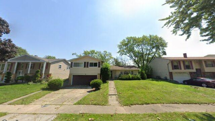 17717 grandview dr, hazel crest, il 60429