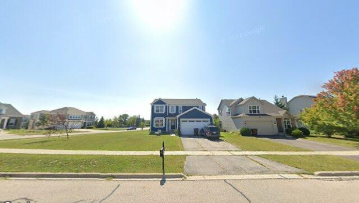 190 bloomfield dr, woodstock, il 60098