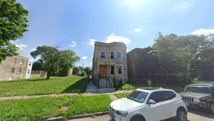 5753 s peoria st, chicago, il 60621