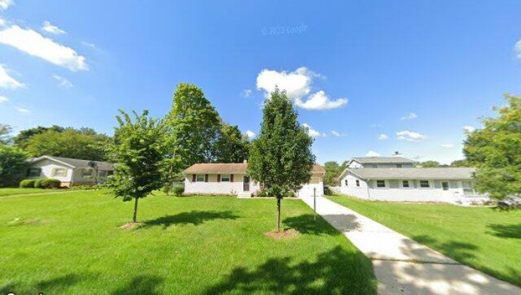 470 arrowhead trl, carol stream, il 60188