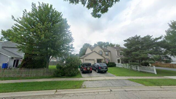 751 cambridge dr, grayslake, il 60030