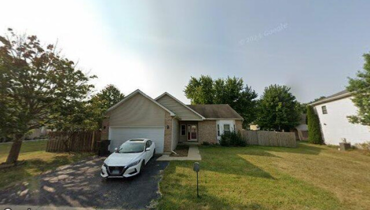 3809 parkway ln, zion, il 60099