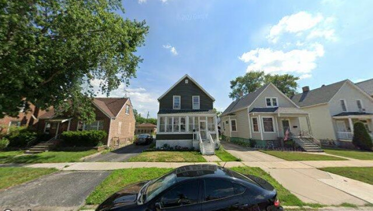 1821 high st, blue island, il 60406