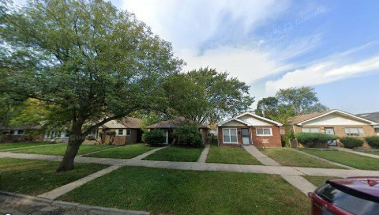 9540 s bennett ave, chicago, il 60617