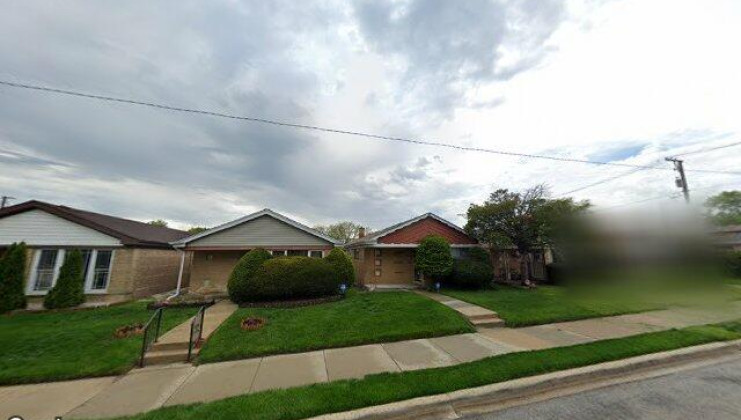 9320 s ridgeland ave, chicago, il 60617