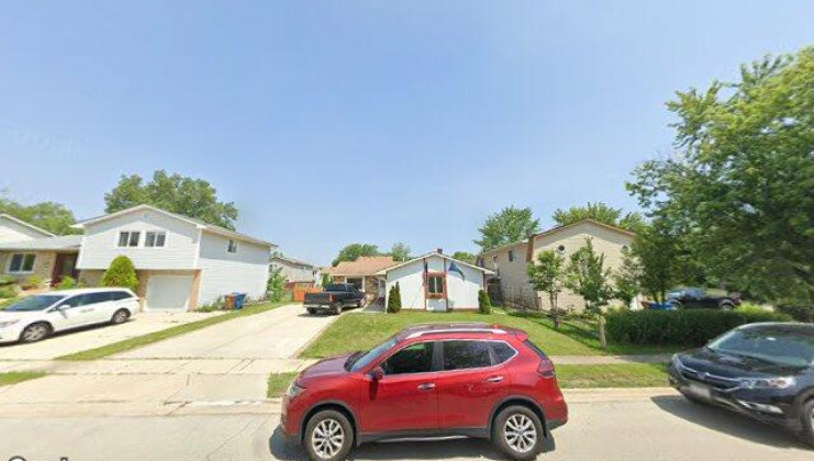 10 w schubert ave, glendale heights, il 60139