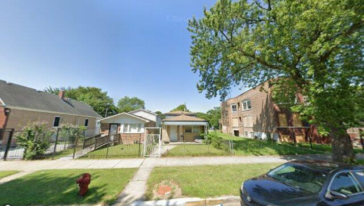 6732 s peoria st, chicago, il 60621