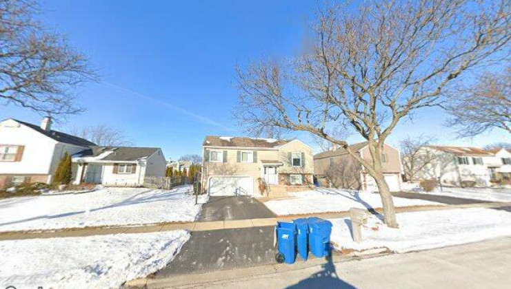 267 hill ave, bartlett, il 60103