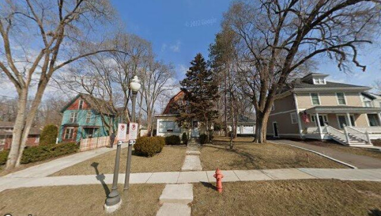 474 park st, elgin, il 60120