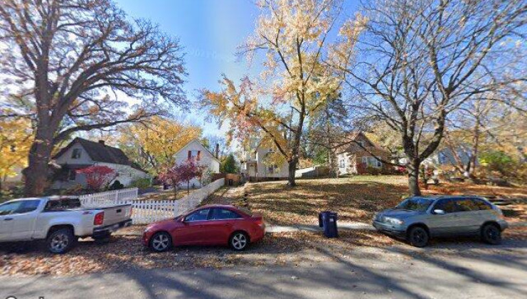 36 s union st, elgin, il 60123