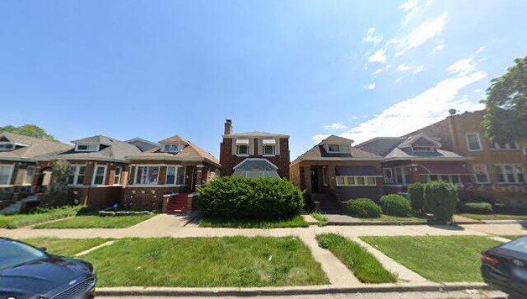 8421 s paulina st, chicago, il 60620