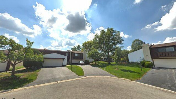37 elmwood ct, indian head park, il 60525