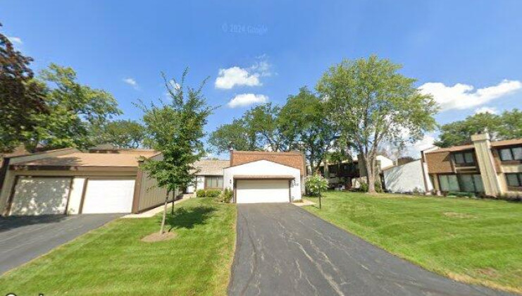 205 cascade dr, indian head park, il 60525