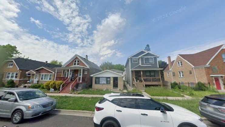 1306 gunderson ave, berwyn, il 60402