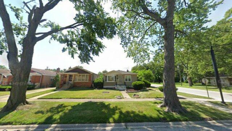 14500 dobson ave, dolton, il 60419
