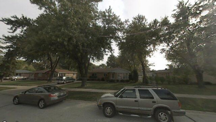8867 mobile ave, oak lawn, il 60453