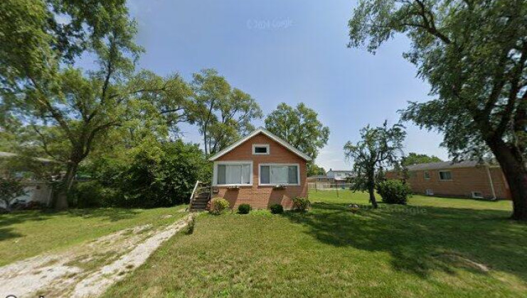 15027 cooper st, harvey, il 60426