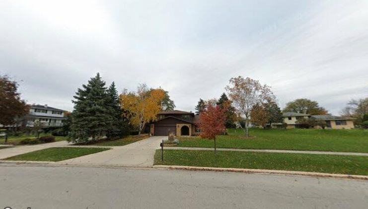 1730 gigi ln, darien, il 60561