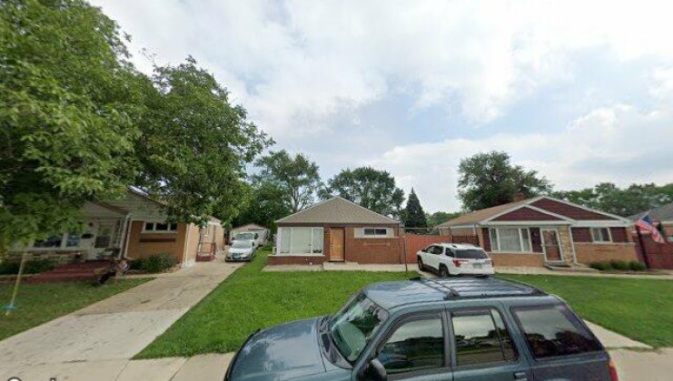 8227 s kilbourn ave, chicago, il 60652