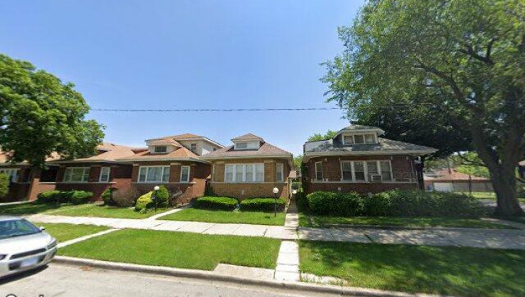 9355 s throop st, chicago, il 60620