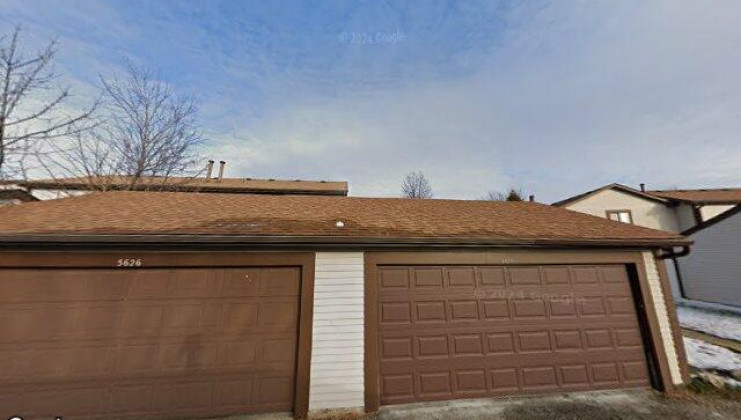 5624 santa barbara dr, hanover park, il 60133