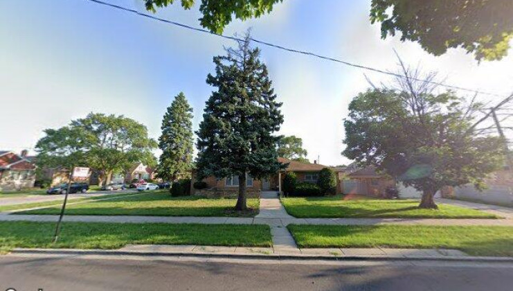 8059 s sawyer ave, chicago, il 60652