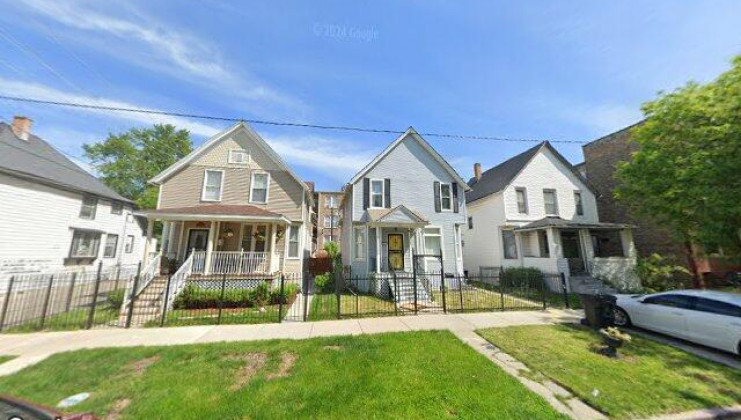 5816 w fulton st, chicago, il 60644