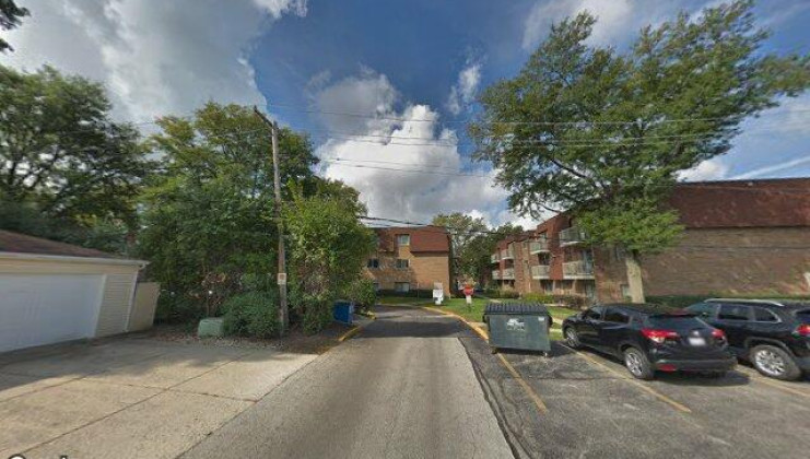 607 w central rd unit a-4, mount prospect, il 60056