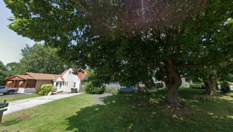 618 daisy ln, round lake beach, il 60073