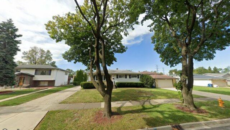 876 s iowa ave, addison, il 60101